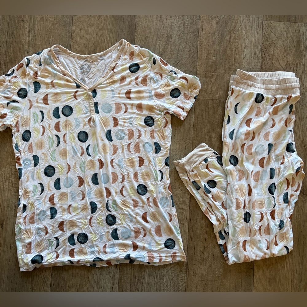 Little Sleepies Luna Neutral women’s pajamas set-medium